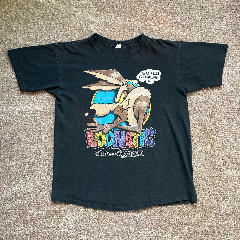 VTG 90’s Wile E. Coyote Faded Black Tee